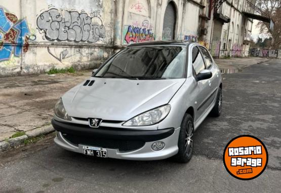Autos - Peugeot 206 Xt 2004 Diesel 226000Km - En Venta