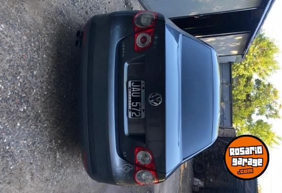 Autos - Volkswagen Vento 2010 Nafta 230000Km - En Venta