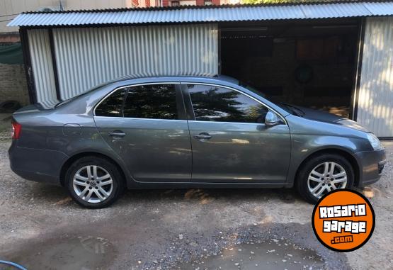 Autos - Volkswagen Vento 2010 Nafta 230000Km - En Venta