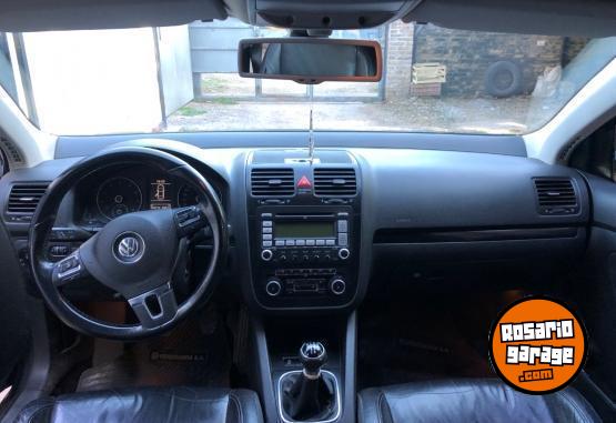 Autos - Volkswagen Vento 2010 Nafta 230000Km - En Venta