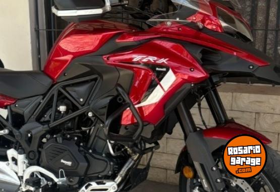 Motos - Benelli TRK 502 2023 Nafta 11000Km - En Venta