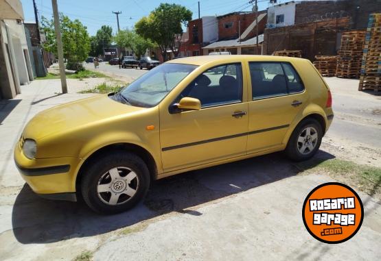 Autos - Volkswagen Golf 1999 Nafta 160000Km - En Venta
