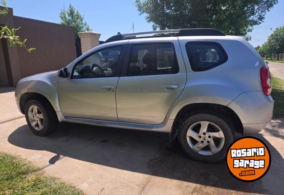 Camionetas - Renault Duster Deluxe 2013 GNC 140000Km - En Venta