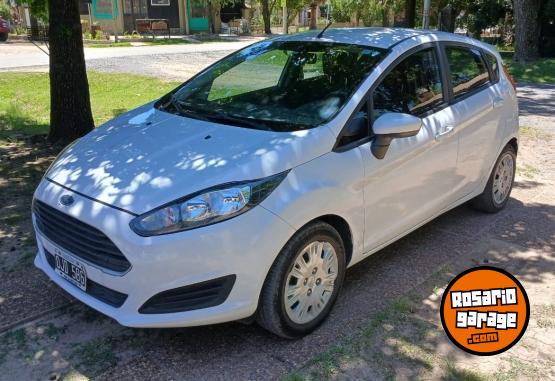 Autos - Ford Fiesta Kinetic S 2014 Nafta 170200Km - En Venta