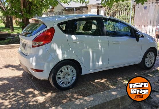 Autos - Ford Fiesta Kinetic S 2014 Nafta 170200Km - En Venta