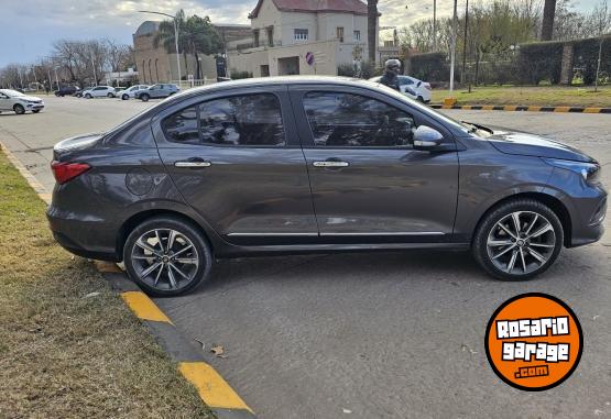 Autos - Fiat Cronos 1.8 2021 Nafta 90000Km - En Venta