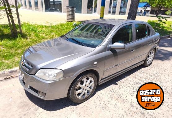 Autos - Chevrolet Astra 2010 GNC 240000Km - En Venta