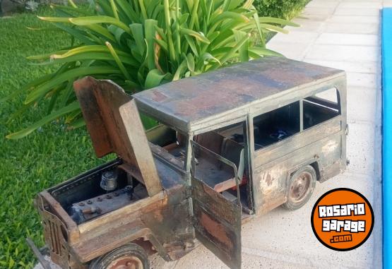 Otros - Juguetes artesan�as r�plicas Baqueano y estanciera - En Venta