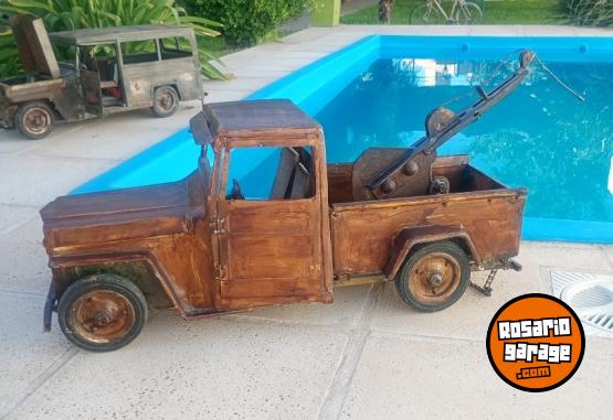 Otros - Juguetes artesan�as r�plicas Baqueano y estanciera - En Venta