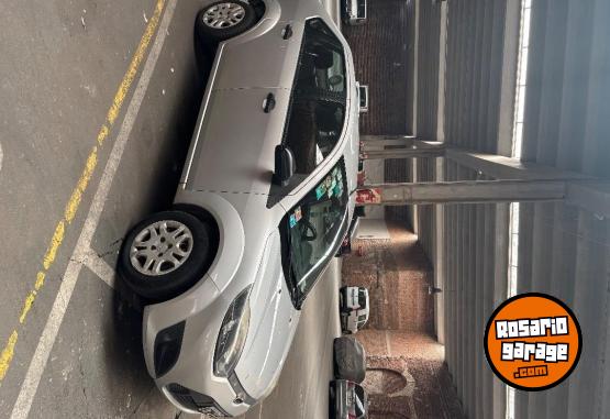 Autos - Ford Fiesta 2012 GNC 260000Km - En Venta