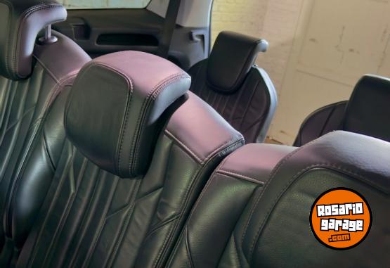 Autos - Peugeot 5008 2018 Diesel 105000Km - En Venta