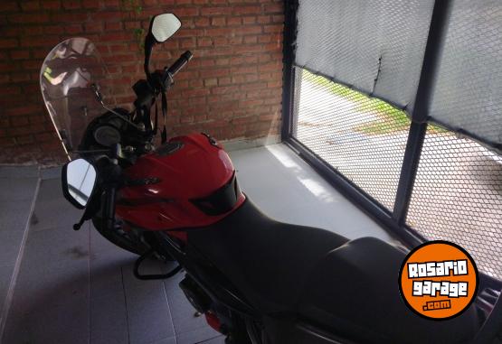 Motos - Bajaj Rouser 2017 Nafta 7000Km - En Venta