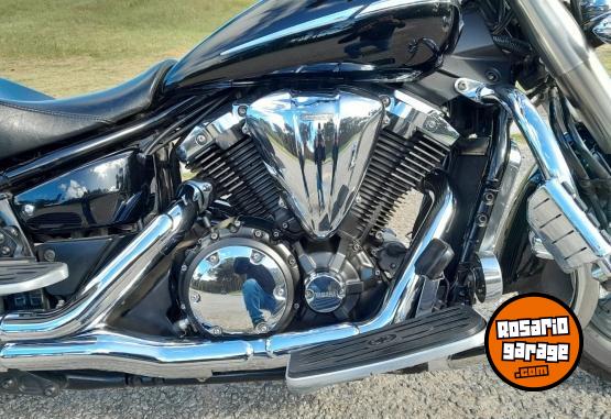 Motos - Yamaha XVS 1300 A 2012 Nafta 24000Km - En Venta
