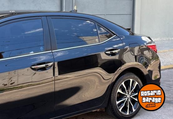 Autos - Toyota Corolla SE-G 2017 Nafta 68000Km - En Venta