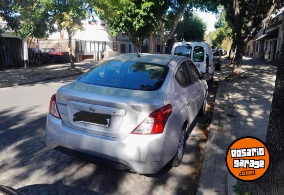Autos - Nissan Versa V Drive 2020 Nafta 120000Km - En Venta