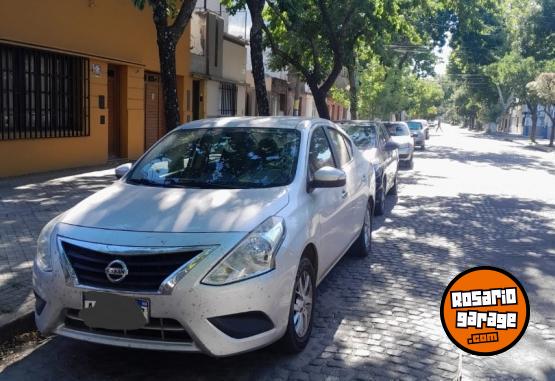 Autos - Nissan Versa V Drive 2020 Nafta 120000Km - En Venta