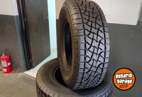 Accesorios para Autos - Cubiertas. 255/70/16 Pirelli - En Venta