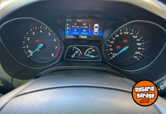 Autos - Ford Focus SE Plus 2016 Nafta 74000Km - En Venta