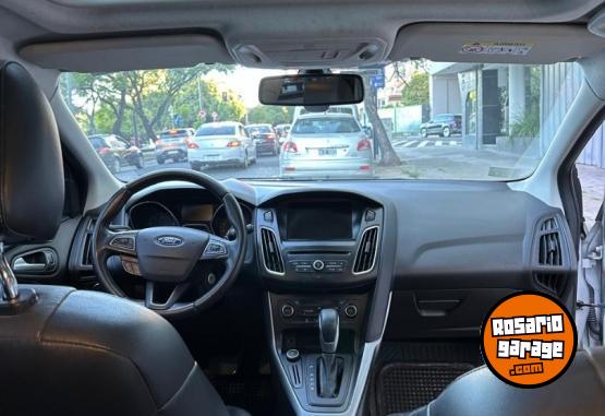 Autos - Ford Focus SE Plus 2016 Nafta 74000Km - En Venta