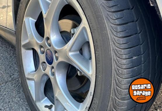 Autos - Ford Focus SE Plus 2016 Nafta 74000Km - En Venta
