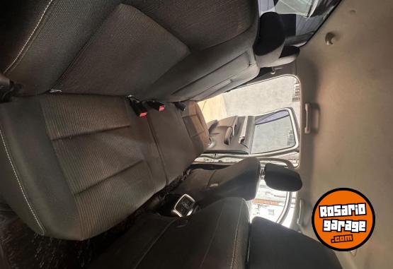 Camionetas - Toyota Hilux 2017 Diesel 130000Km - En Venta