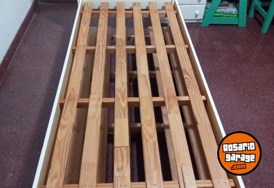 Hogar - Cama  P/ Colchon 1 Plaza Resistente Blanco - En Venta