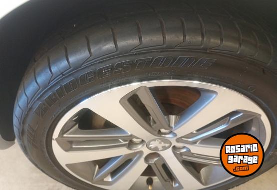 Autos - Peugeot 308 2018 Nafta 105000Km - En Venta