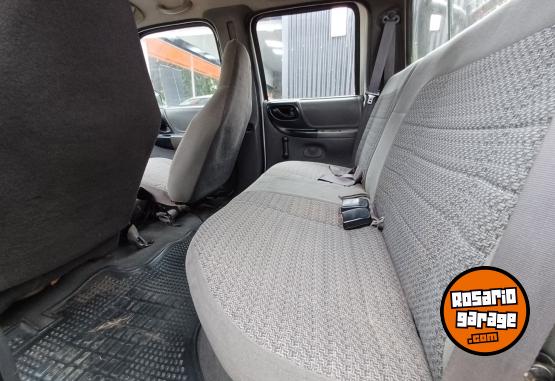 Camionetas - Ford Ranger s10 hilux f100 ama 2002 Diesel 350000Km - En Venta