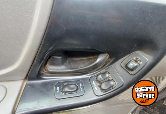 Camionetas - Ford Ranger s10 hilux f100 ama 2002 Diesel 350000Km - En Venta