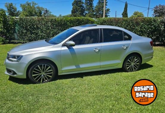 Autos - Volkswagen VENTO 2.0 2012 Nafta 96000Km - En Venta