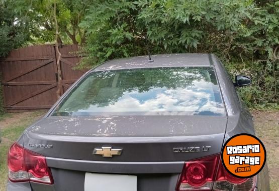 Autos - Chevrolet Cruze LT 4 puertas 2012 Nafta 140000Km - En Venta