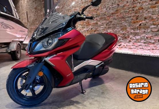 Motos - Kymco Dowtown  350 2022 Nafta 8511Km - En Venta