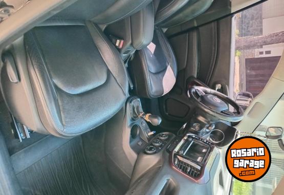 Camionetas - Fiat Fredom 2019 Nafta 92000Km - En Venta