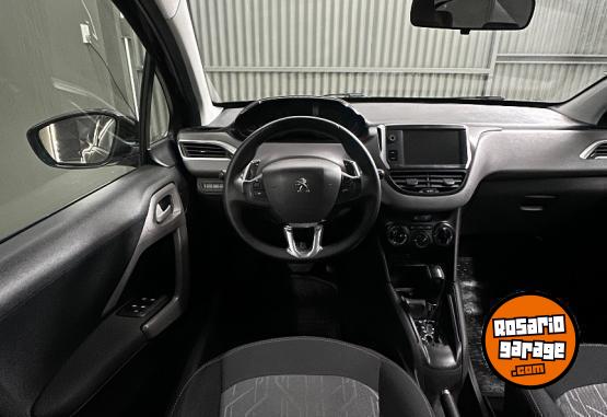 Autos - Peugeot 208 allure 2017 Nafta 93000Km - En Venta