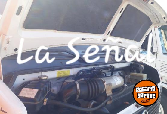 Camiones y Gr�as - Mercedes Benz 710 - En Venta