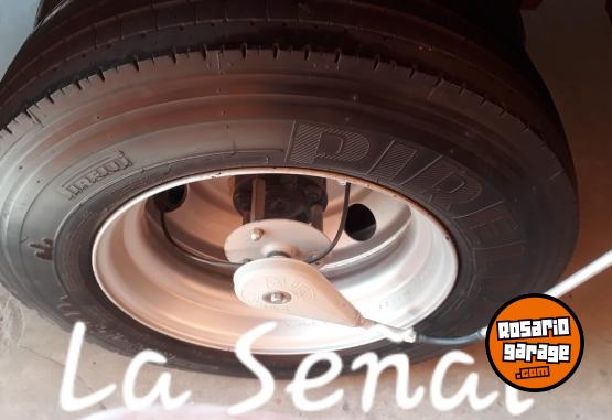 Camiones y Gr�as - Mercedes Benz 710 - En Venta