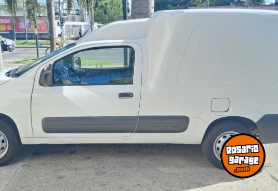 Utilitarios - Fiat Fiorino 2018 Nafta 140000Km - En Venta