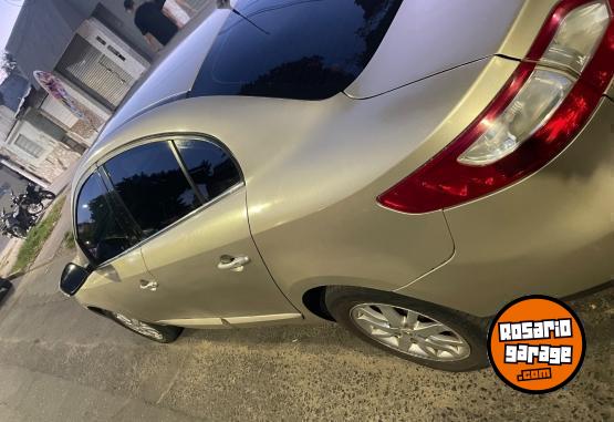 Autos - Renault Fluence 2011 GNC 220000Km - En Venta