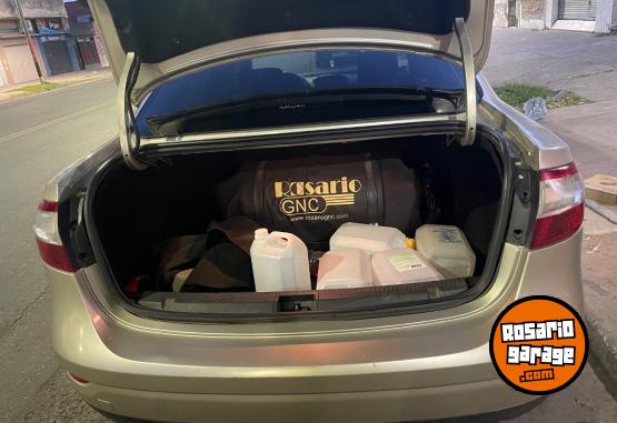 Autos - Renault Fluence 2011 GNC 220000Km - En Venta