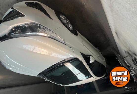 Autos - Toyota Yaris 2018 Nafta 85000Km - En Venta