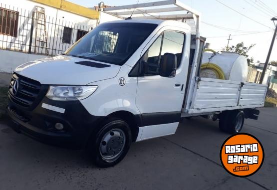 Camiones y Gr�as - Mercedes sprinter 516 - En Venta