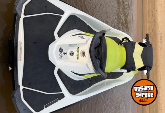 Embarcaciones - Moto de agua sea doo 130gti - En Venta