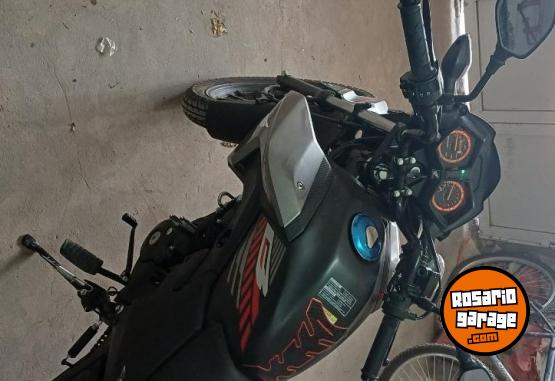 Motos - Honda CB 125 DLX 2026 Nafta 900Km - En Venta
