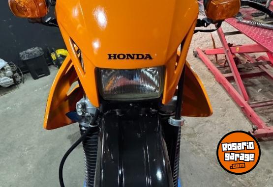 Motos - Honda Tornado XR 2010 Nafta 40000Km - En Venta