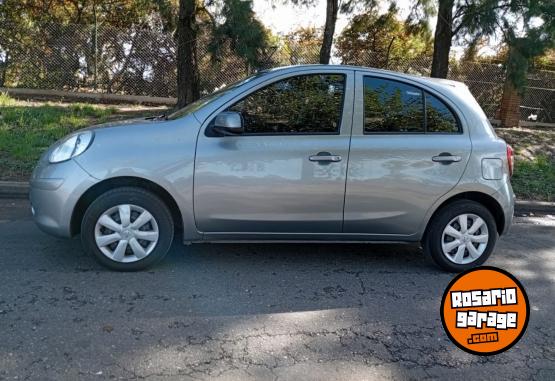 Autos - Nissan MARCH 2014 Nafta 98000Km - En Venta