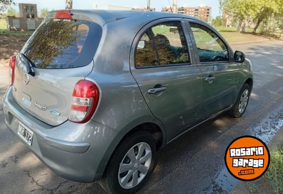 Autos - Nissan MARCH 2014 Nafta 98000Km - En Venta
