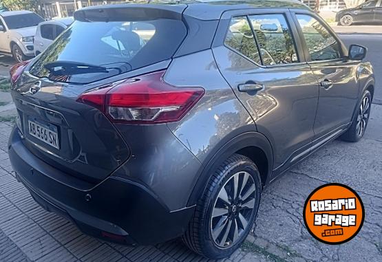 Autos - Nissan KICKS EXCLUSIVE CVT 1.6 2017 Nafta 125000Km - En Venta