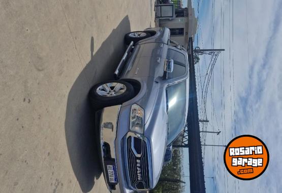Camionetas - Dodge RAM 1500 LARAMIE 2021 Nafta 80000Km - En Venta