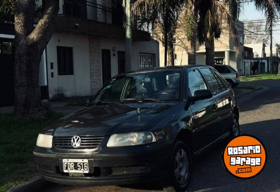 Autos - Volkswagen Gol 2005 Nafta 200Km - En Venta