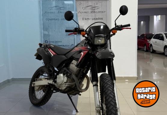 Motos - Honda Tornado 2020 Nafta 19000Km - En Venta